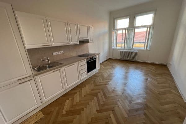 Predaj bytu 3-izbový 80 m², Růžová, Praha Predaj bytu 3-izbový 80 m², Růžová, Praha
