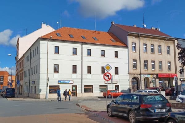 Prenájom bytu 1-izbový 35 m², Tovární, Plzeň Prenájom bytu 1-izbový 35 m², Tovární, Plzeň