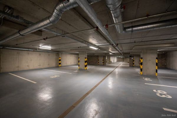 Prenájom garáže 14 m², Bratislavská, Brno Prenájom garáže 14 m², Bratislavská, Brno