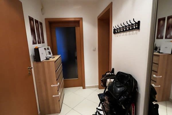 Predaj bytu 2-izbový 59 m², Sazovická, Praha Predaj bytu 2-izbový 59 m², Sazovická, Praha