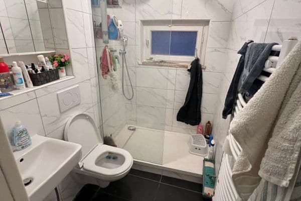 Predaj bytu 3-izbový 73 m², Berlin, Berlín Predaj bytu 3-izbový 73 m², Berlin, Berlín