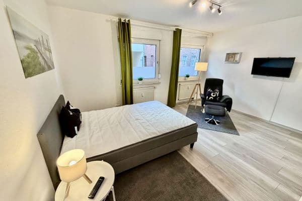 Prenájom bytu 1-izbový 25 m², Lange Str. 74, Fürth Prenájom bytu 1-izbový 25 m², Lange Str. 74, Fürth