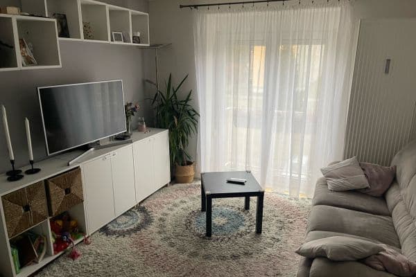 Prenájom bytu 2-izbový 45 m², Sevastopolská, Kladno Prenájom bytu 2-izbový 45 m², Sevastopolská, Kladno