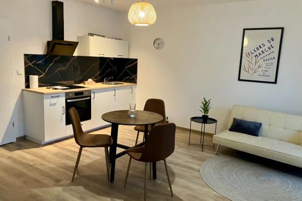 Prenájom bytu 1-izbový 36 m², Kounická, Český Brod, Středočeský kraj Prenájom bytu 1-izbový 36 m², Kounická, Český Brod, Středočeský kraj