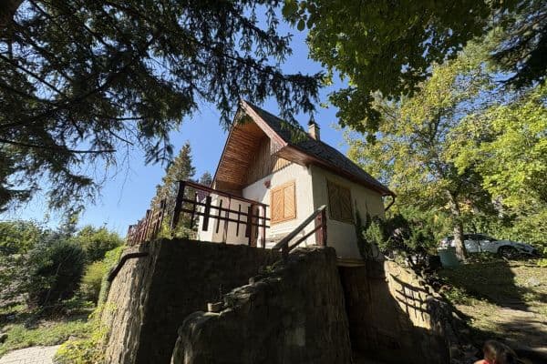 Predaj rekreačného objektu 28 m², pozemek 579 m², Libušín Predaj rekreačného objektu 28 m², pozemek 579 m², Libušín