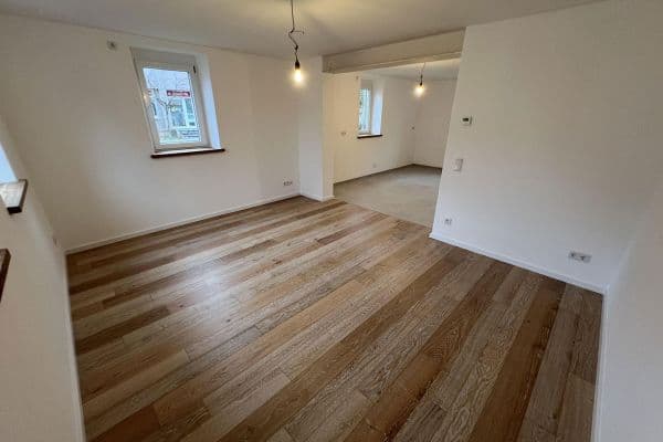 Prenájom bytu 4-izbový 92 m², Ammerndorf Prenájom bytu 4-izbový 92 m², Ammerndorf