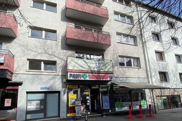 Predaj domu 1.208 m², pozemek 467 m², Dotzheimer Straße 61, Wiesbaden, Hesensko Predaj domu 1.208 m², pozemek 467 m², Dotzheimer Straße 61, Wiesbaden, Hesensko