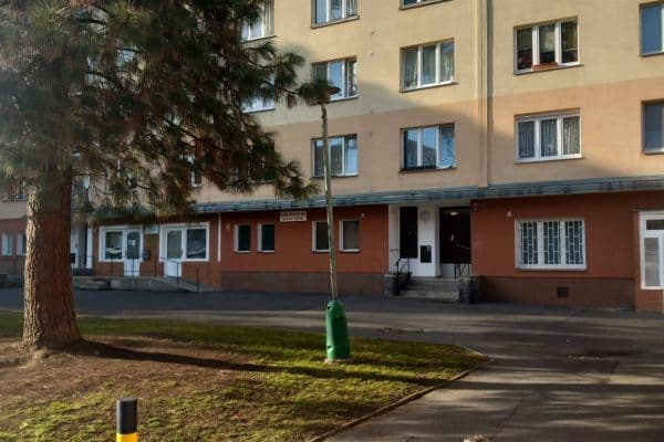 Predaj bytu 1-izbový 18 m², Fibichova, Karlovy Vary Predaj bytu 1-izbový 18 m², Fibichova, Karlovy Vary