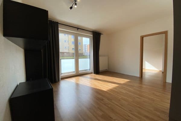 Predaj bytu 2-izbový 44 m², Vochovská, Plzeň Predaj bytu 2-izbový 44 m², Vochovská, Plzeň