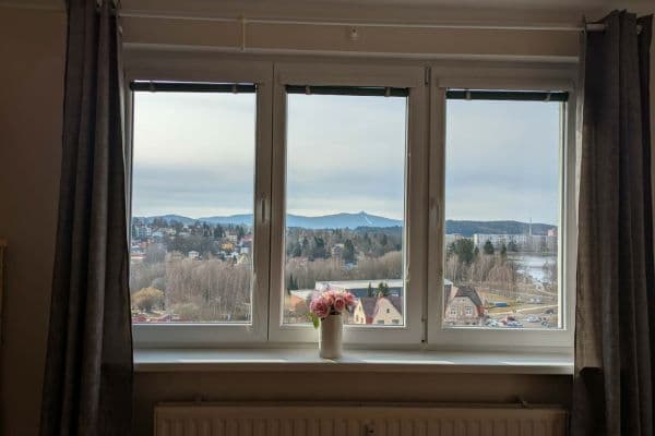 Prenájom bytu 2-izbový 55 m², Skelná, Jablonec nad Nisou Prenájom bytu 2-izbový 55 m², Skelná, Jablonec nad Nisou