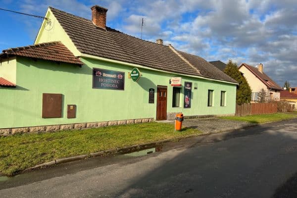 Prenájom nebytového priestoru 230 m², B. Smetany, Starý Kolín Prenájom nebytového priestoru 230 m², B. Smetany, Starý Kolín