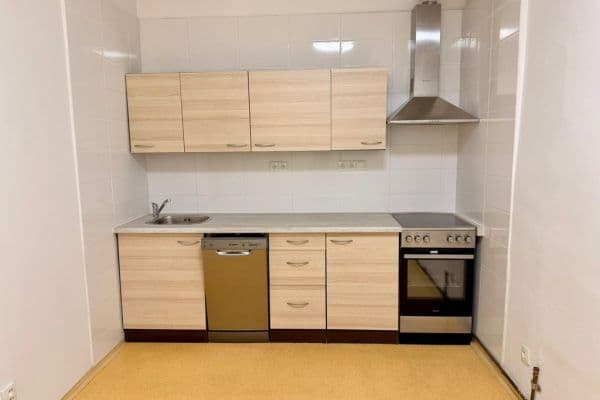 Prenájom bytu 2-izbový 62 m², Víta Nejedlého, Praha Prenájom bytu 2-izbový 62 m², Víta Nejedlého, Praha