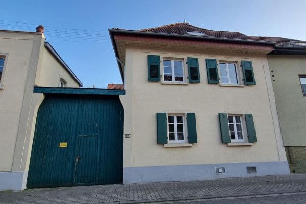 Predaj domu 108 m², pozemek 104 m², Mannheim, Bádensko-Wurttembersko Predaj domu 108 m², pozemek 104 m², Mannheim, Bádensko-Wurttembersko