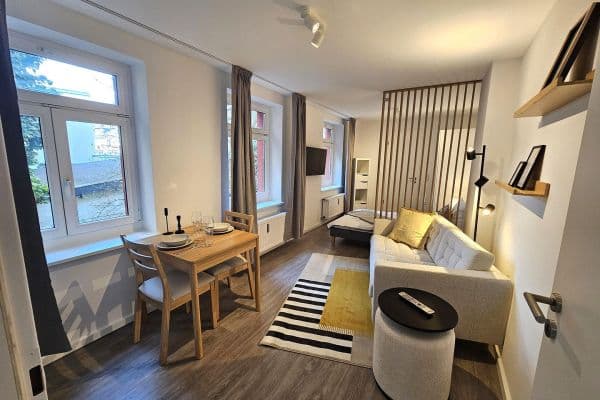 Prenájom bytu 1-izbový 27 m², Grabengasse 27, Köln, Severné Porýnie - Westfálsko Prenájom bytu 1-izbový 27 m², Grabengasse 27, Köln, Severné Porýnie - Westfálsko