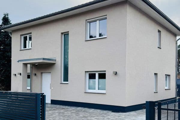 Predaj domu 157 m², pozemek 478 m², Schulzendorf Predaj domu 157 m², pozemek 478 m², Schulzendorf