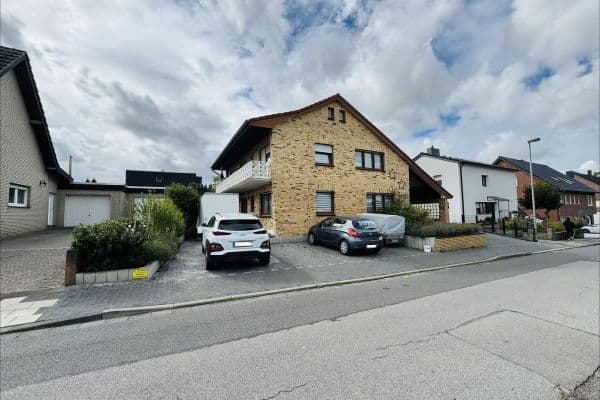 Predaj domu 182 m², pozemek 757 m², Aldenhoven Predaj domu 182 m², pozemek 757 m², Aldenhoven