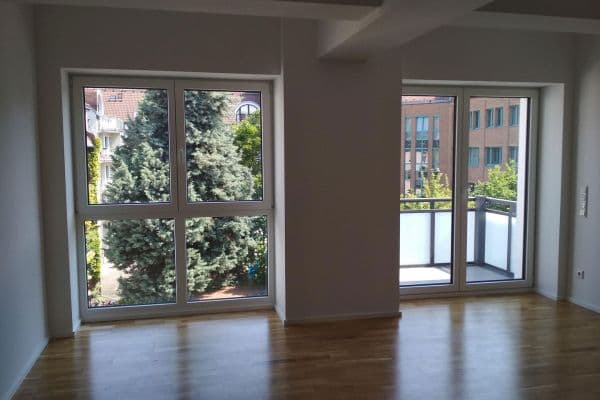 Prenájom bytu 1-izbový 46 m², Frankfurt am Main Prenájom bytu 1-izbový 46 m², Frankfurt am Main
