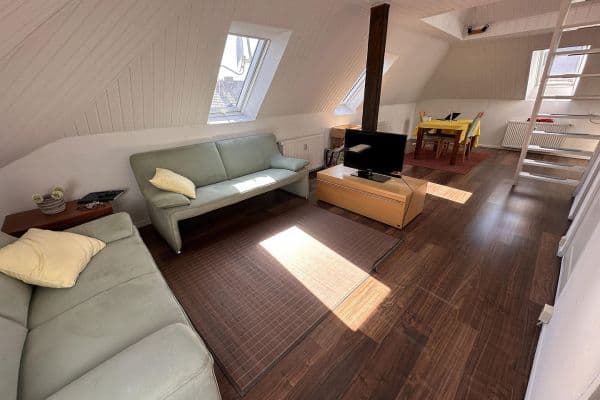 Prenájom bytu 1-izbový 40 m², Bremen, Brémy Prenájom bytu 1-izbový 40 m², Bremen, Brémy