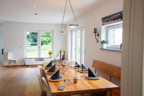 Prenájom domu 174 m², pozemek 500 m², Wörthsee, Bavorsko Prenájom domu 174 m², pozemek 500 m², Wörthsee, Bavorsko