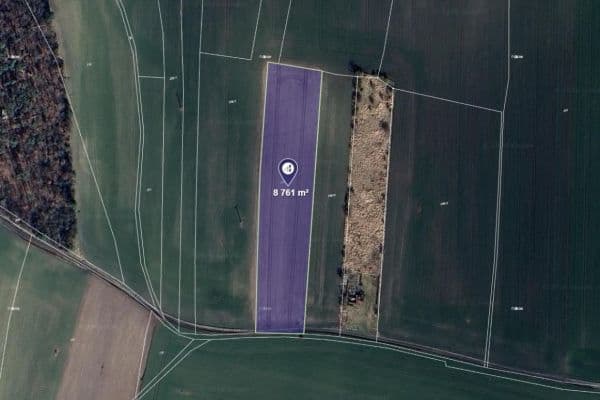 Predaj pozemku 8.761 m², Hlavenec, Středočeský kraj Predaj pozemku 8.761 m², Hlavenec, Středočeský kraj