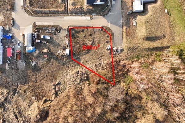 Predaj pozemku 840 m², Klášterec nad Ohří Predaj pozemku 840 m², Klášterec nad Ohří