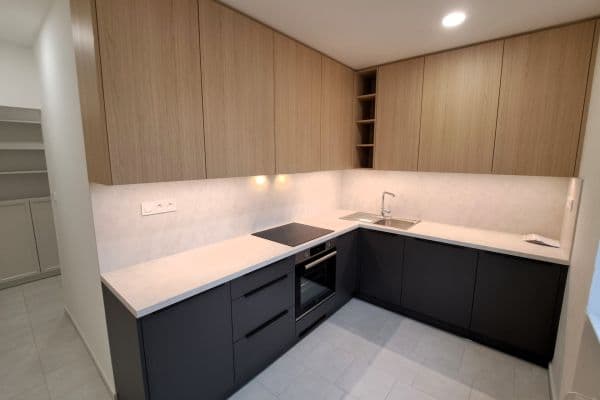 Predaj bytu 2-izbový 52 m², třída SNP, Hradec Králové Predaj bytu 2-izbový 52 m², třída SNP, Hradec Králové