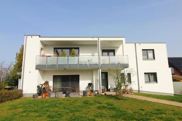 Prenájom bytu 4-izbový 115 m², Zum Eschental 17, Overath Prenájom bytu 4-izbový 115 m², Zum Eschental 17, Overath