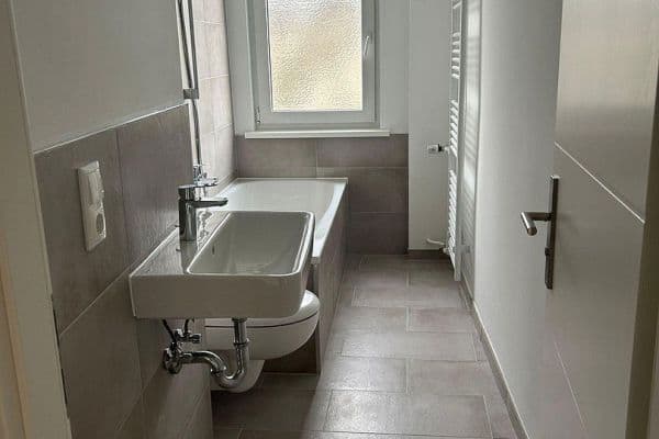 Prenájom bytu 2-izbový 50 m², Kaiser-Wilhelm-Str. 44, Berlin, Berlín Prenájom bytu 2-izbový 50 m², Kaiser-Wilhelm-Str. 44, Berlin, Berlín