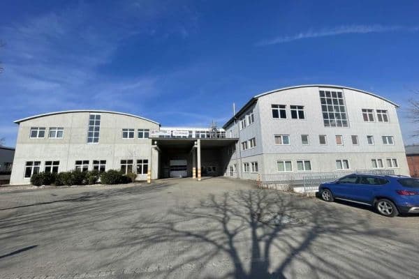 Prenájom nebytového priestoru 1.206 m², Egelseestr. 13, Siegenburg Prenájom nebytového priestoru 1.206 m², Egelseestr. 13, Siegenburg