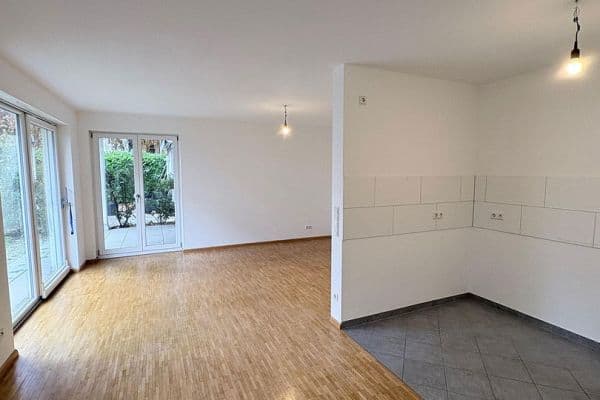 Prenájom bytu 2-izbový 63 m², Offenburg Prenájom bytu 2-izbový 63 m², Offenburg