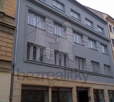 Prenájom bytu 1-izbový 35 m², Roháčova, Praha Prenájom bytu 1-izbový 35 m², Roháčova, Praha