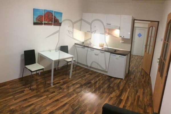 Prenájom bytu 2-izbový 42 m², Hraničky, Brno, Jihomoravský kraj